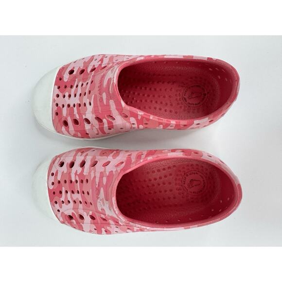 Native Jefferson Slip On Kids Size C7 18-24mo Pink Camo Waterproof Play Shoes - Picture 8 of 12